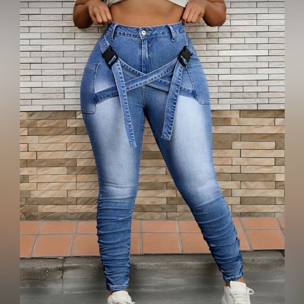 Stylish Blue Women's Jeans